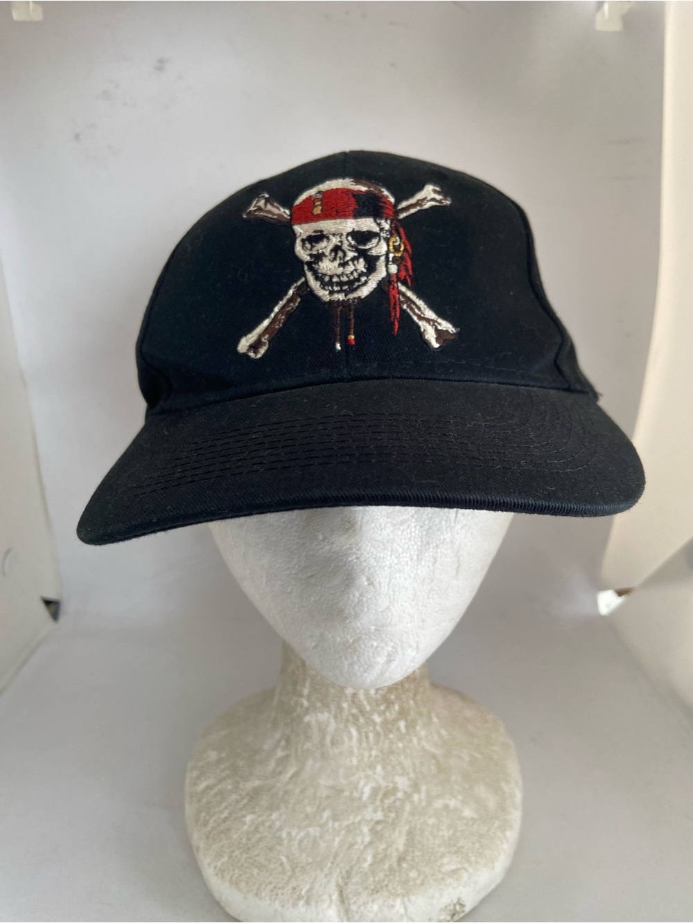 Vintage pirates of the Caribbean movie premiere 2007 Strapback hat 2007 Disney